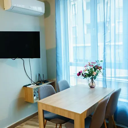 Visar Luxurious One Bedroom Lägenhet *